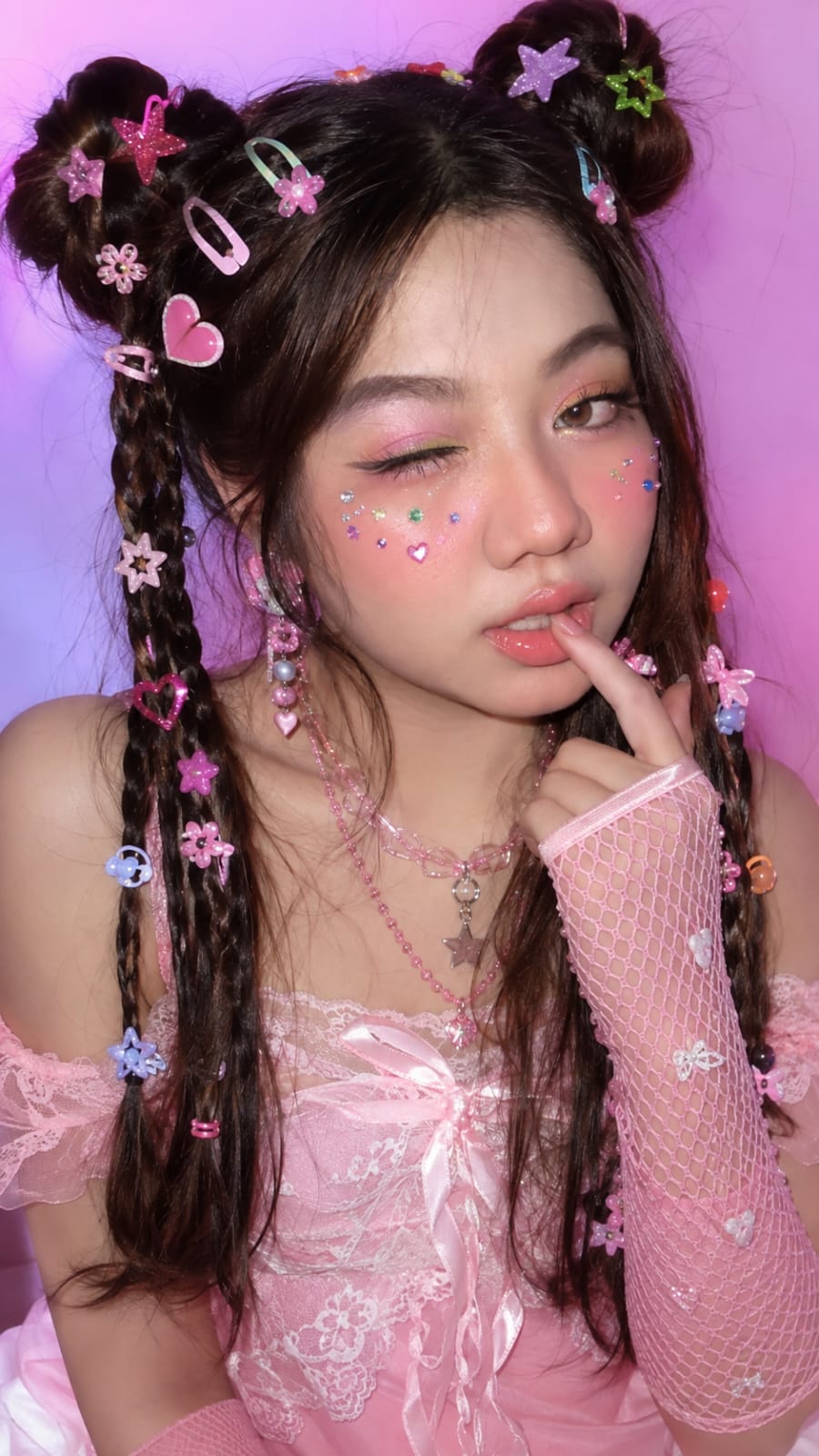 @Amiyuhuu
