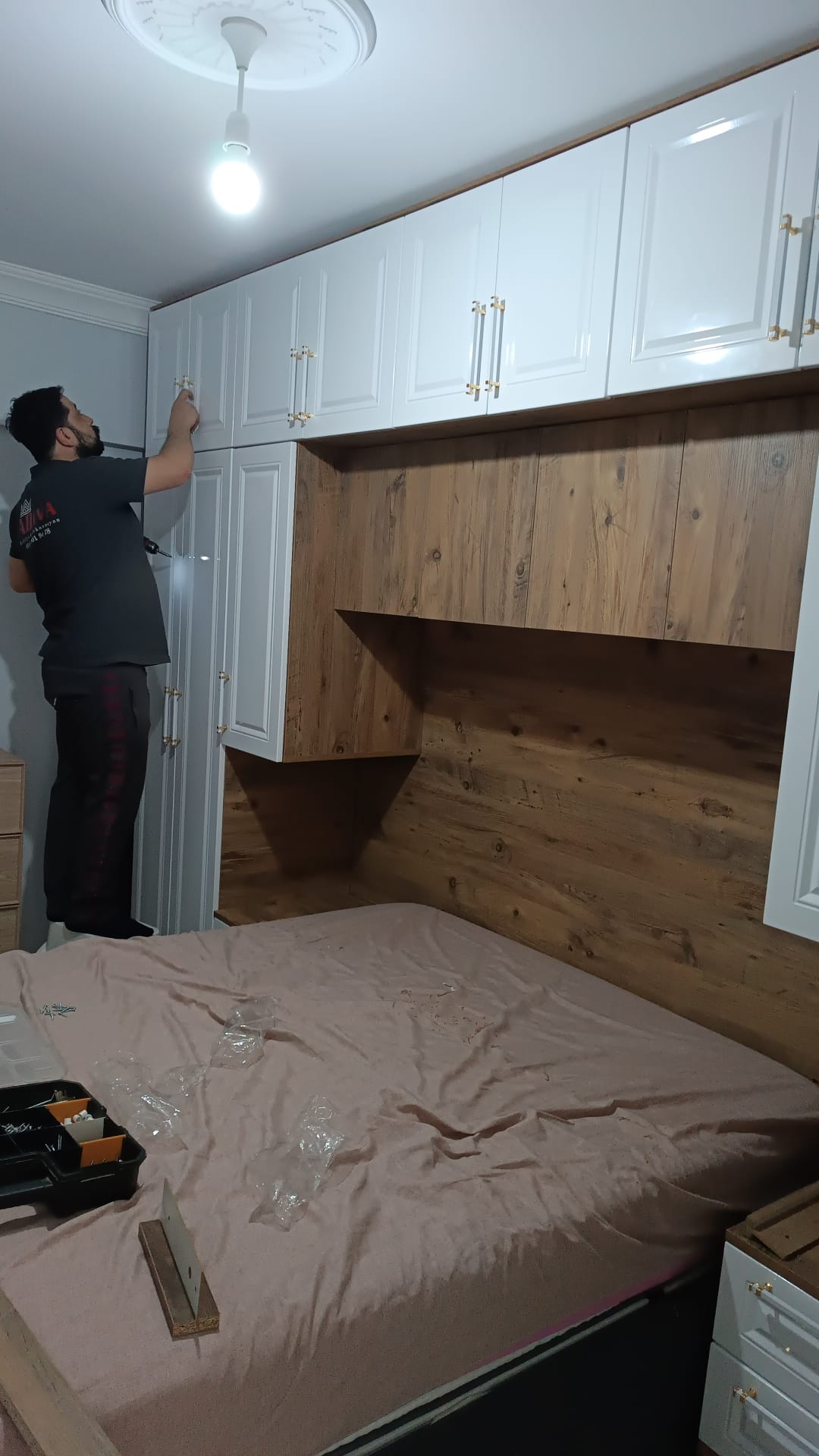 @G&ouml;khan &Ouml;z&ccedil;elik