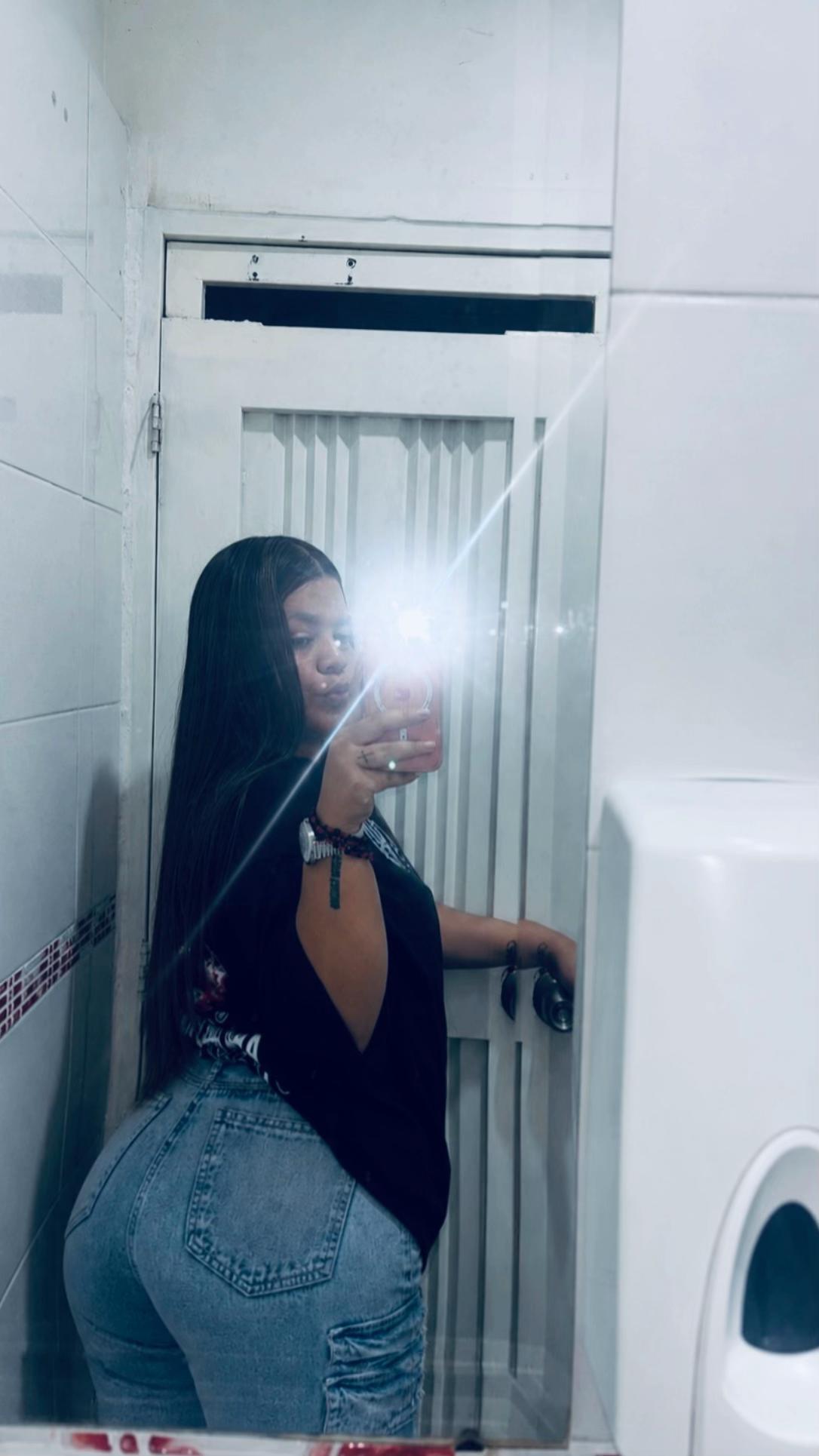 @HELEN🍒
