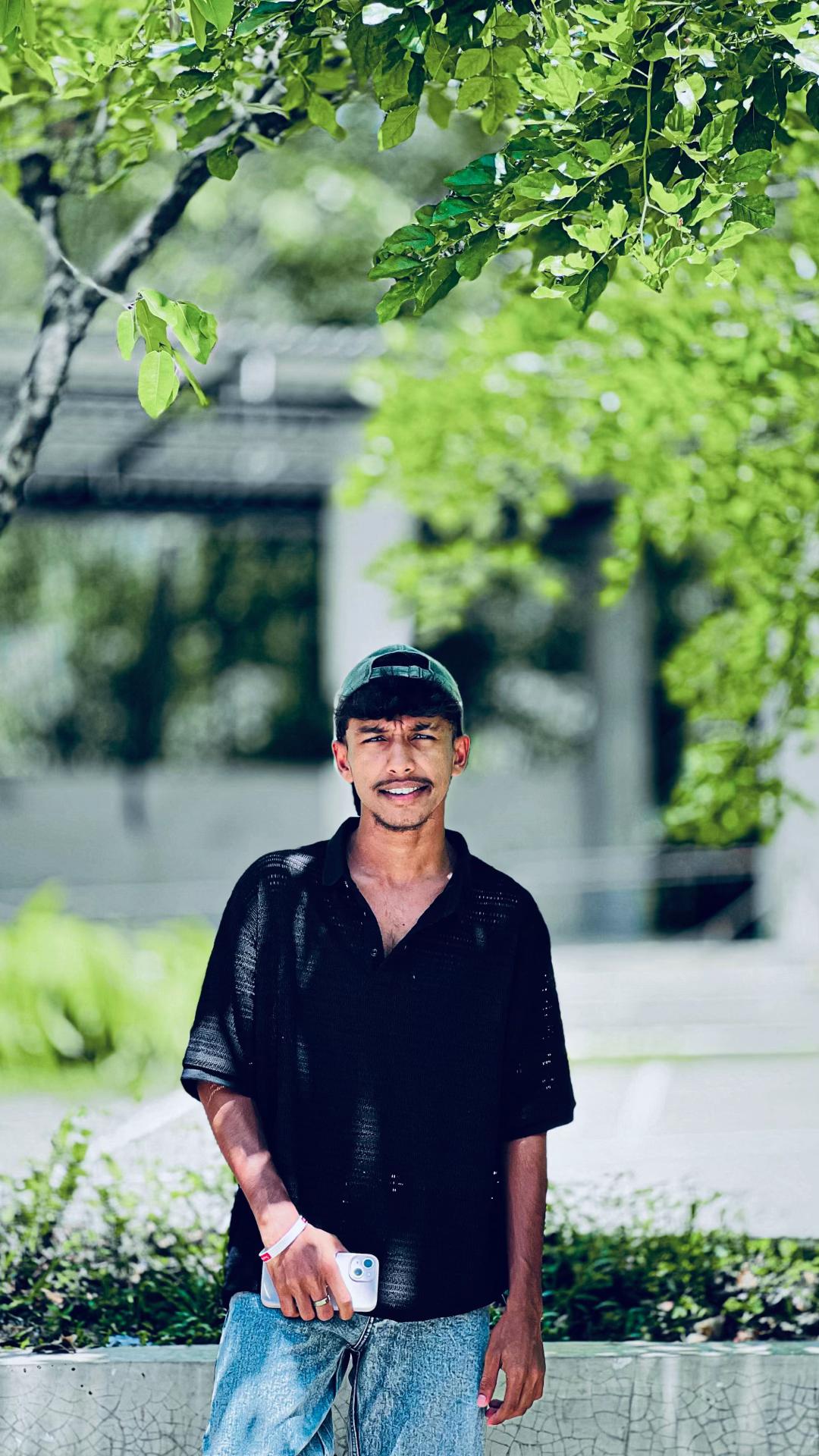 @𝙎𝘼𝙢𝙞𝙯𝙯𝙯&bull;🇱🇰
