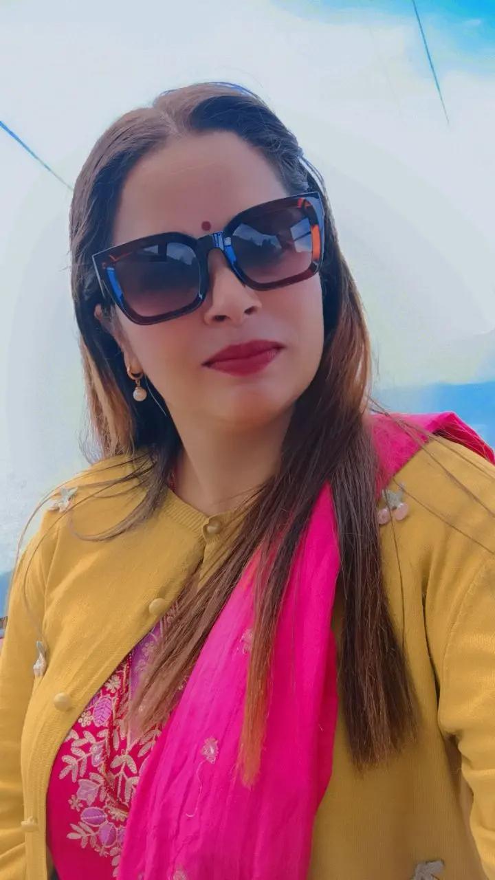 @मिरा♥️ शिबाकोटि