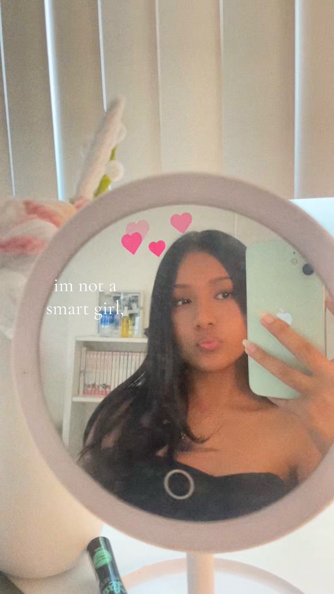 @syrelleanne