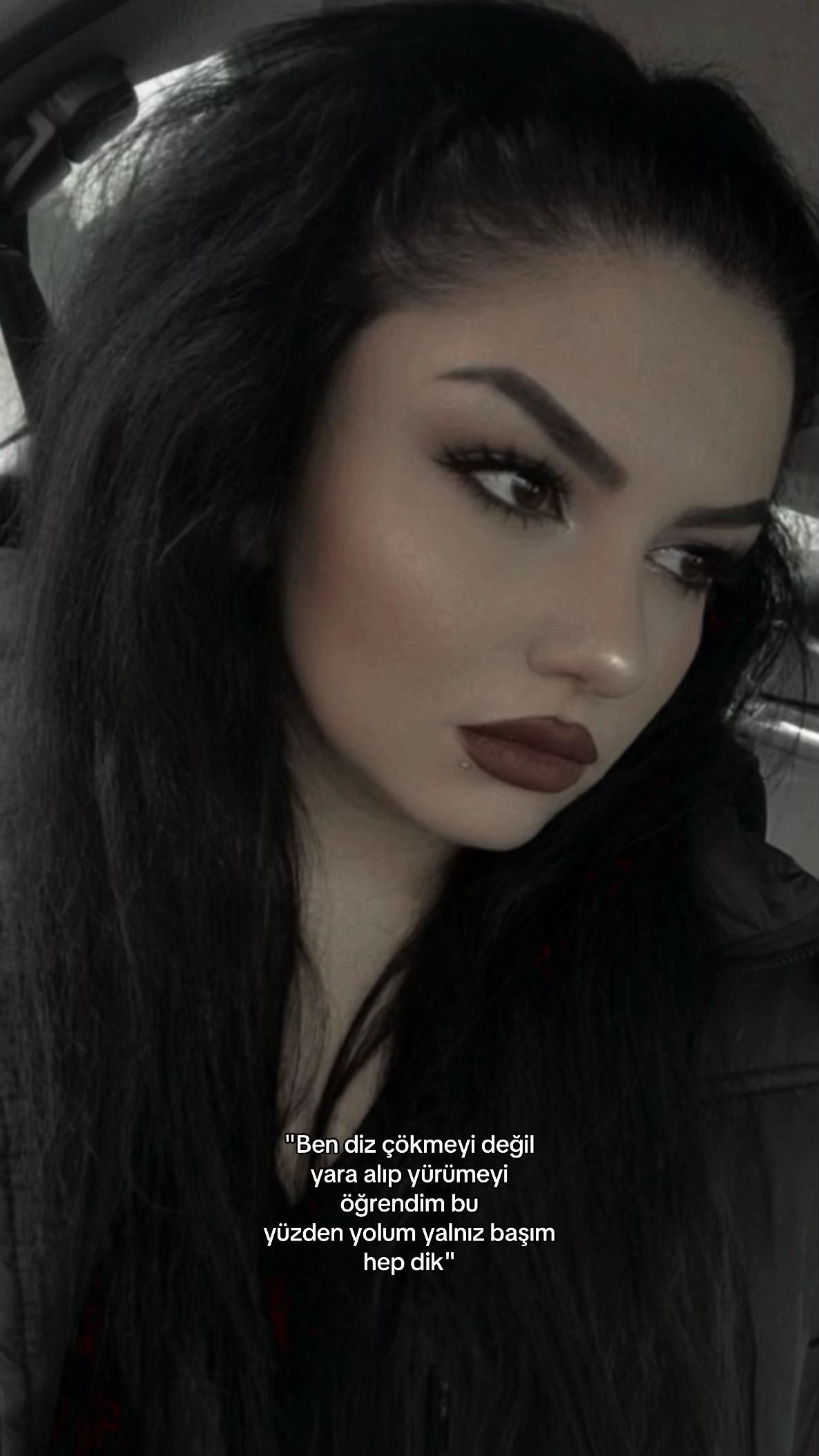 @MЯV&spades;️