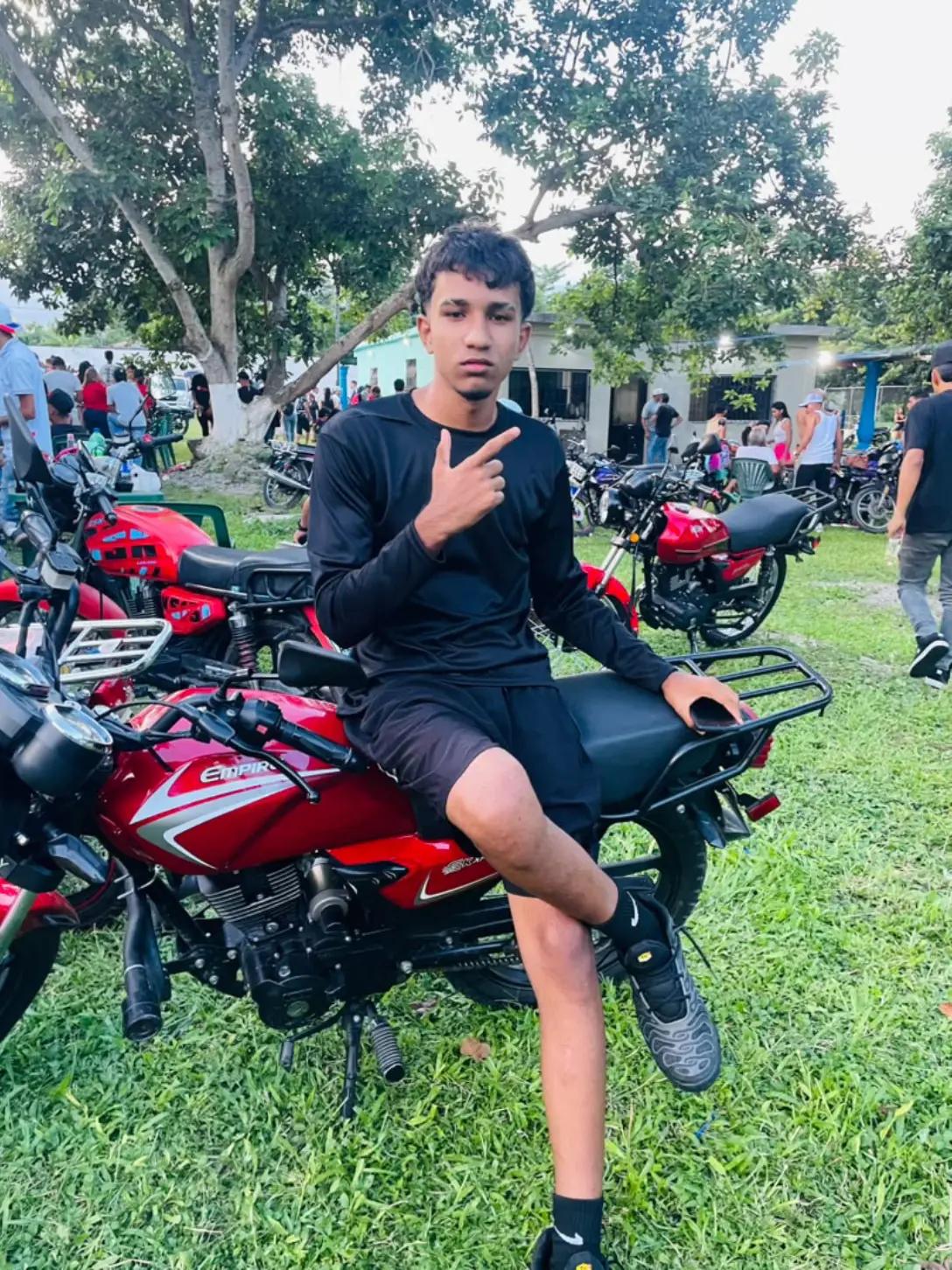 @๐ฎ๐๐๐๐๐๐ โ