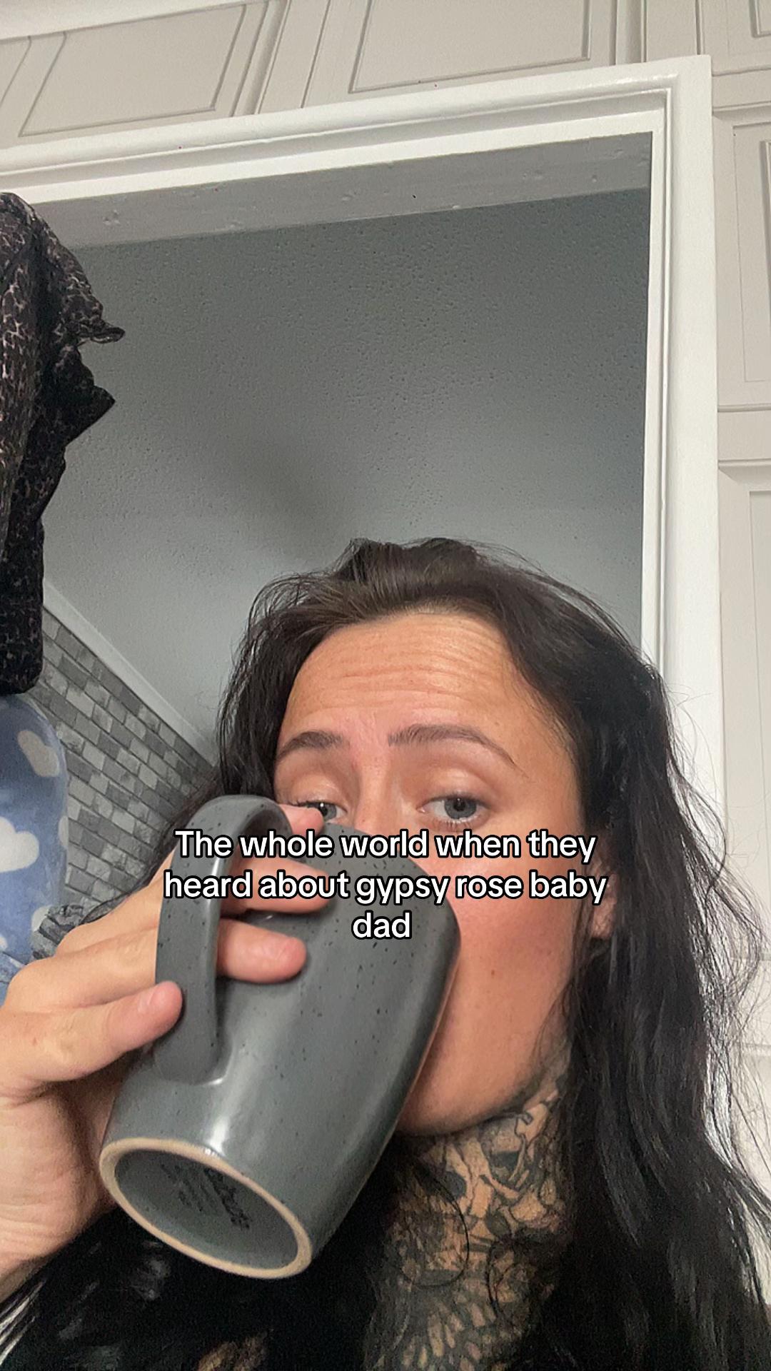 @girlwiththetattooos