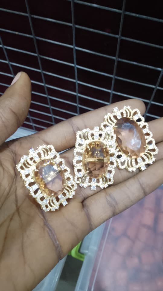 @AtozLadiescollections