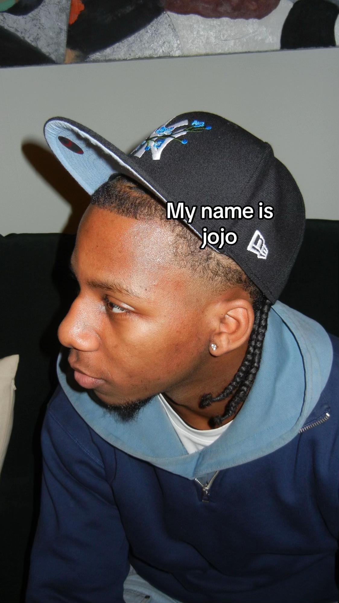 @JojoIn8