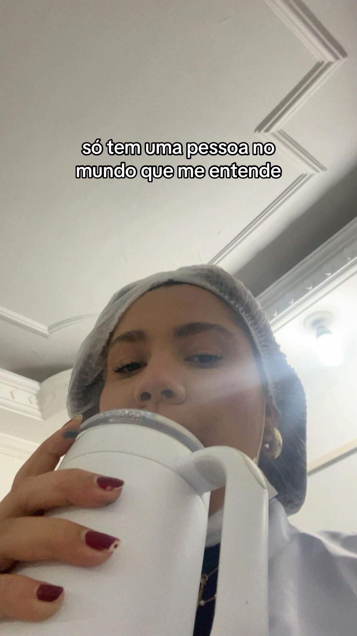@Ariele Andrade🦊