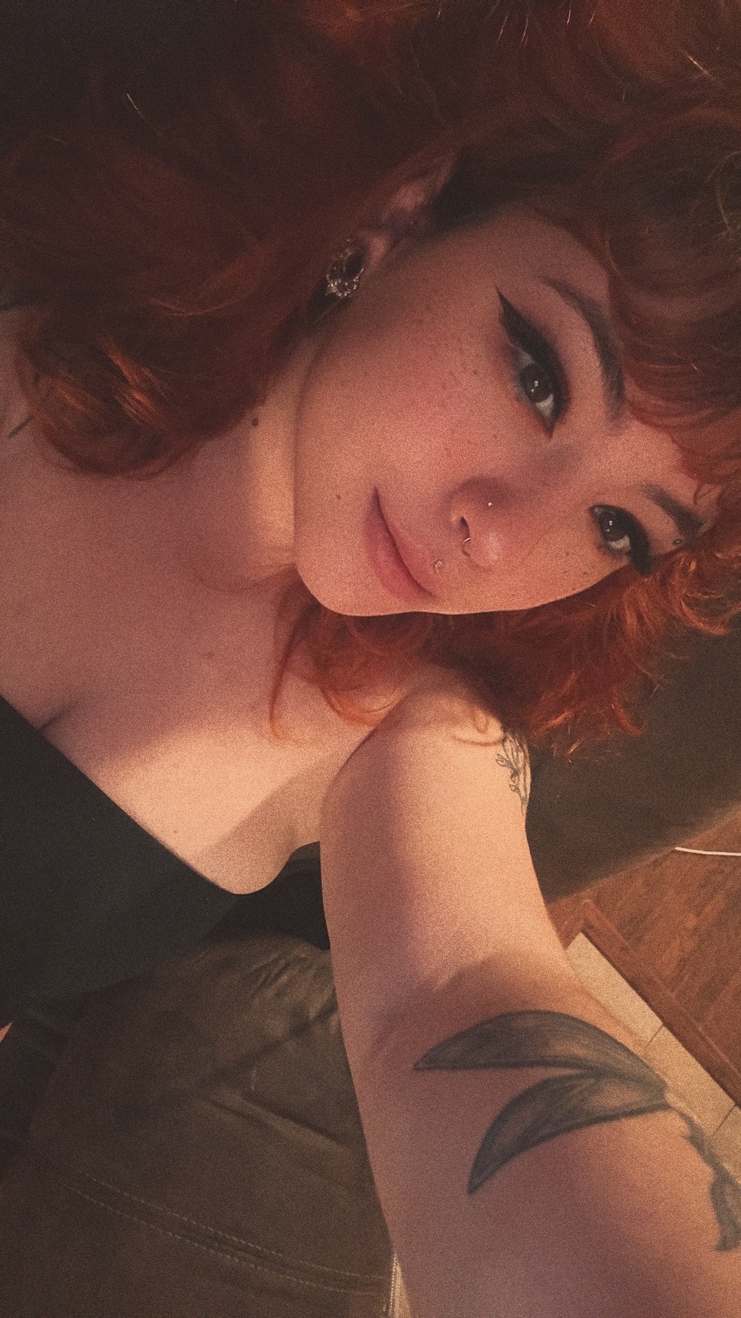 @gloomydoomykimaroonie