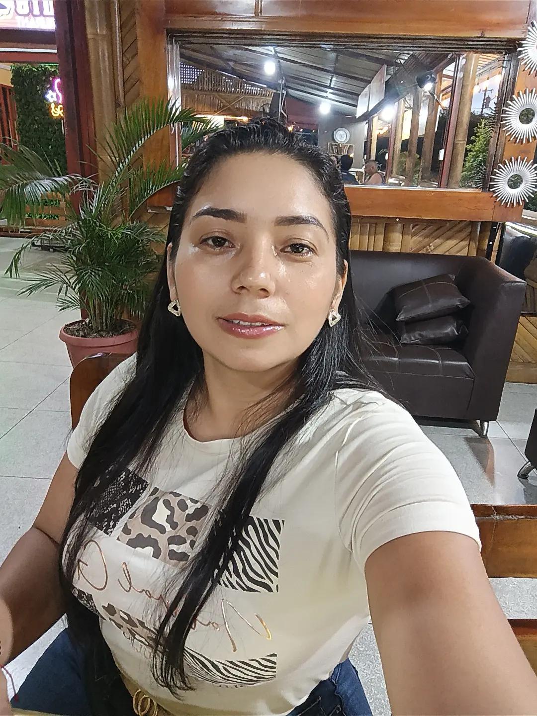 @Roxy RC Cedeño