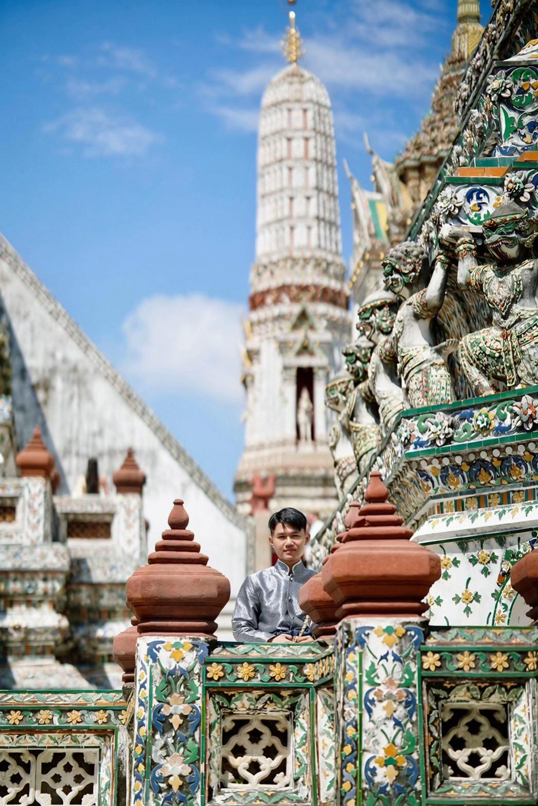 @ช่างภาพถ่ายรูปชุดไทยวัดอรุณ