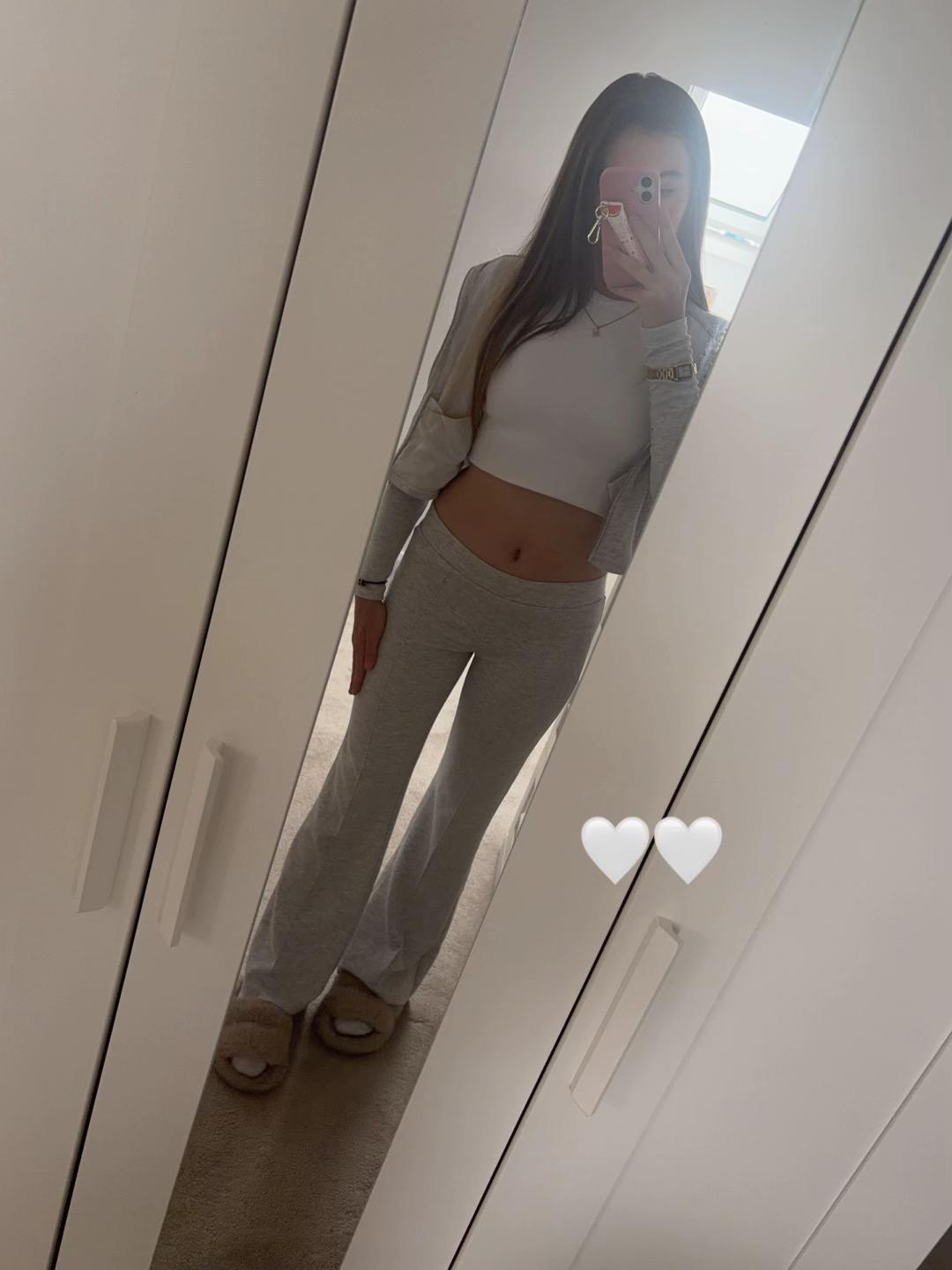 @👸🏽👸🏽