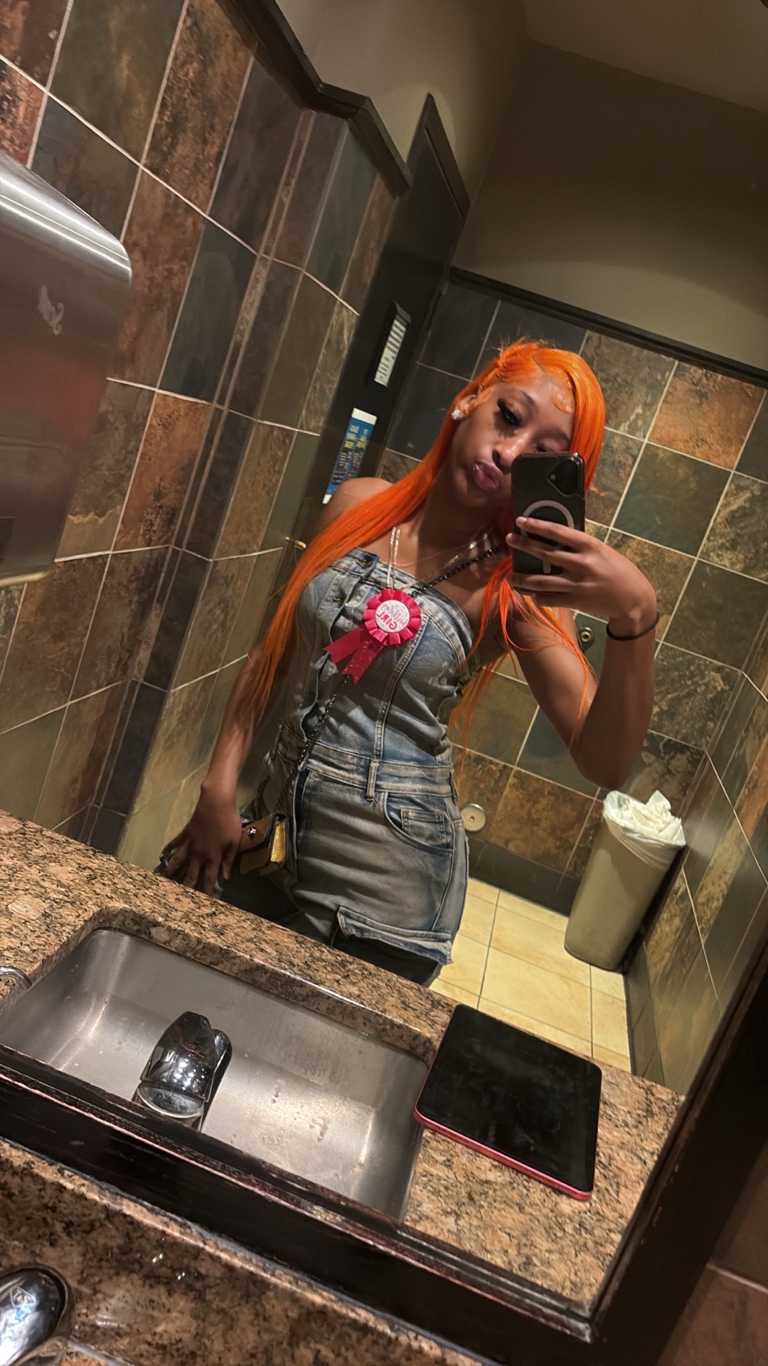@saniiyaaaofccc_