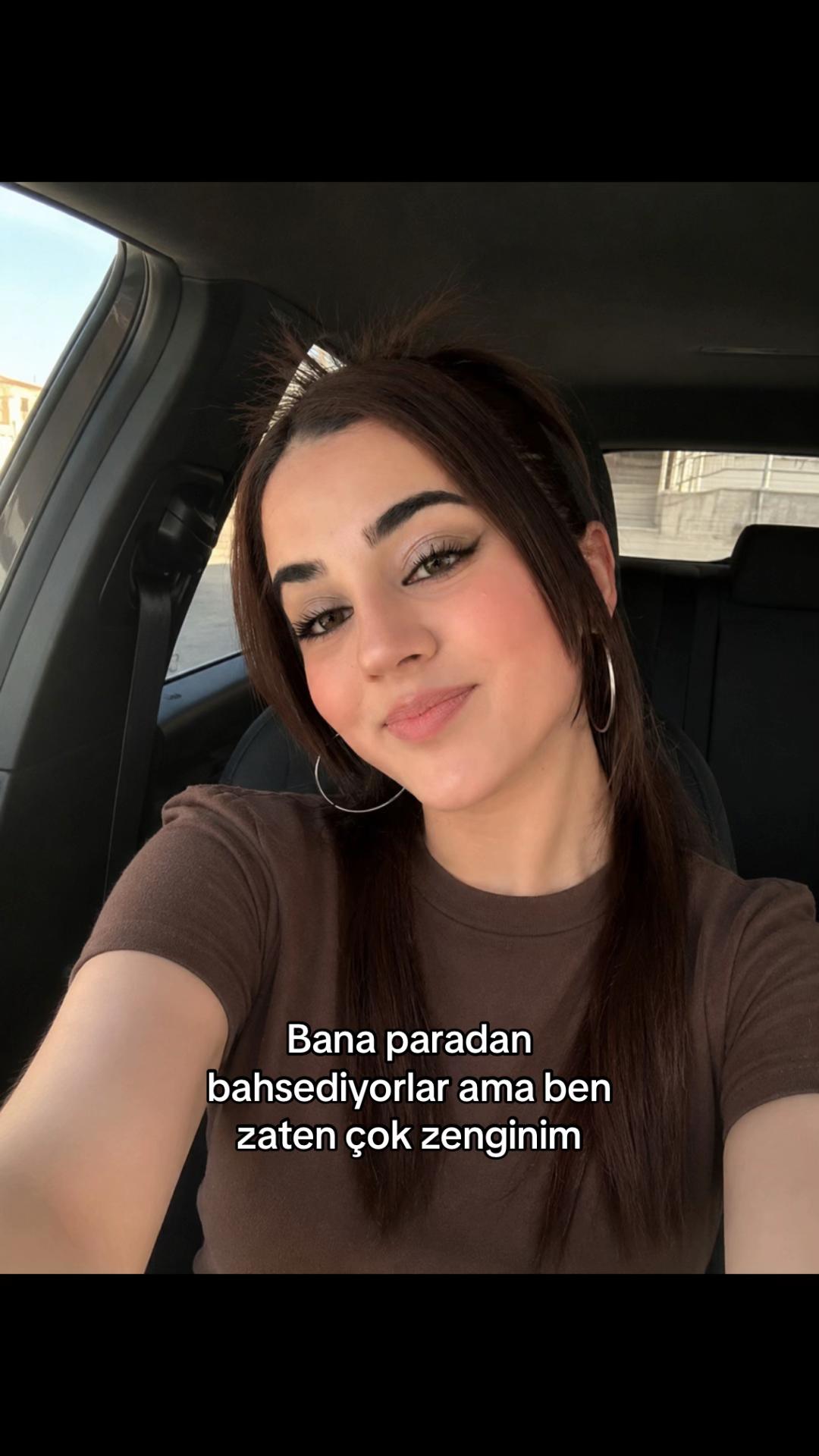 @𝐑𝐞𝐲𝐡𝐚𝐧 𝐈̇𝐋