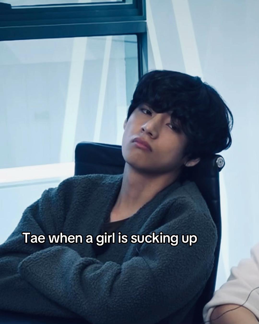 @LOONA🌙