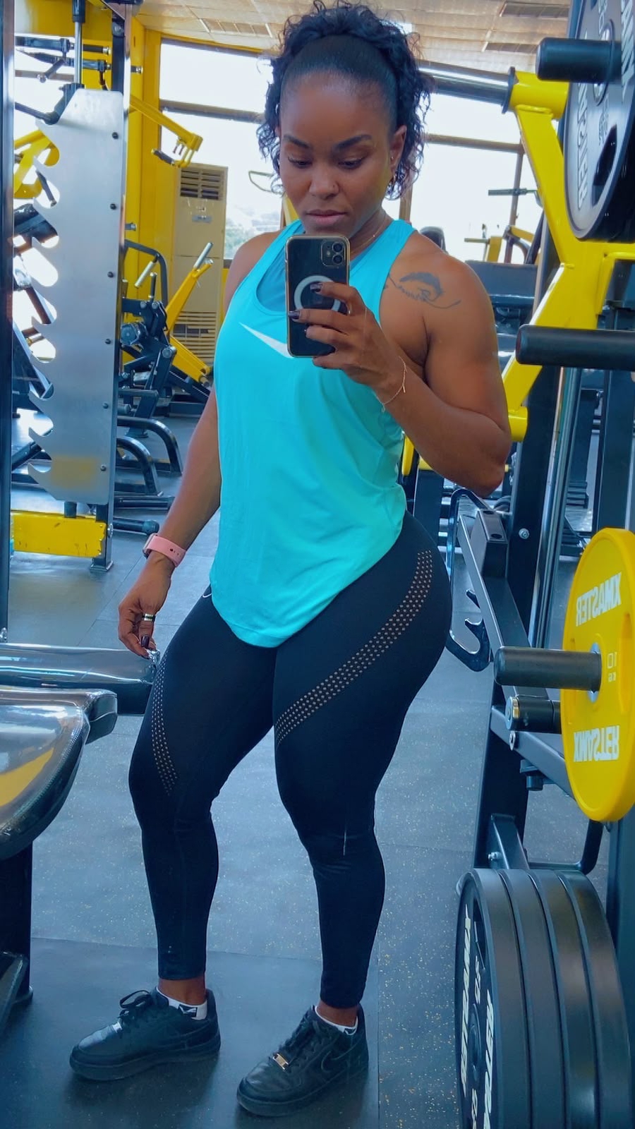 @Patrícia carvalho🧿❤️