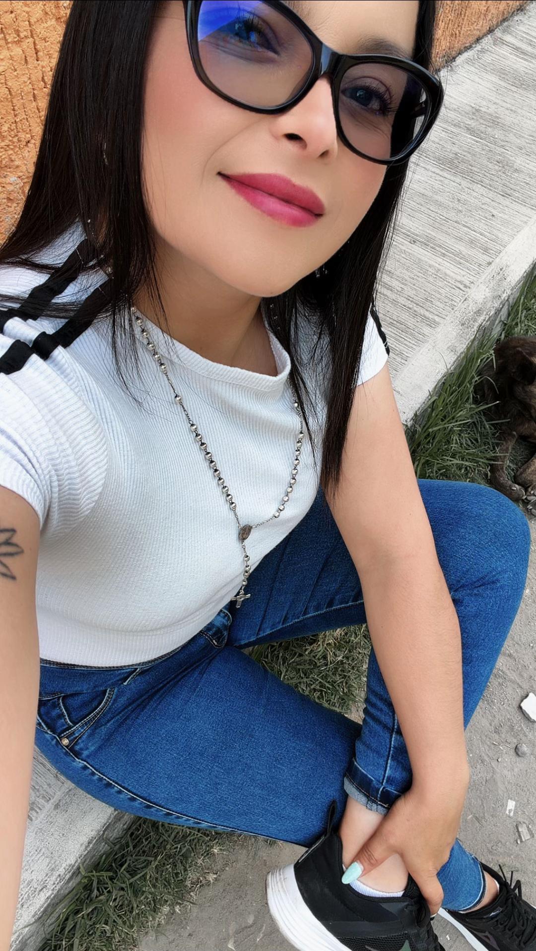 @Jenny Le&oacute;n