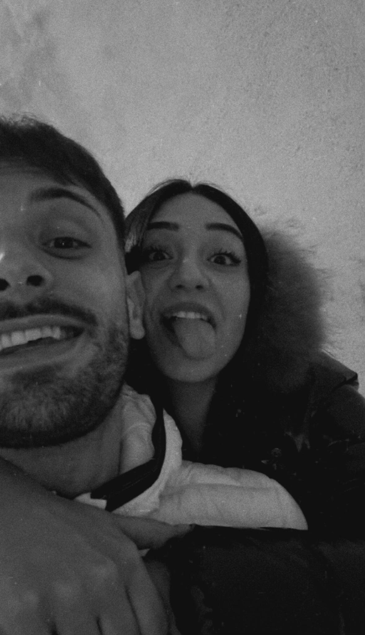 @Paola 🦂