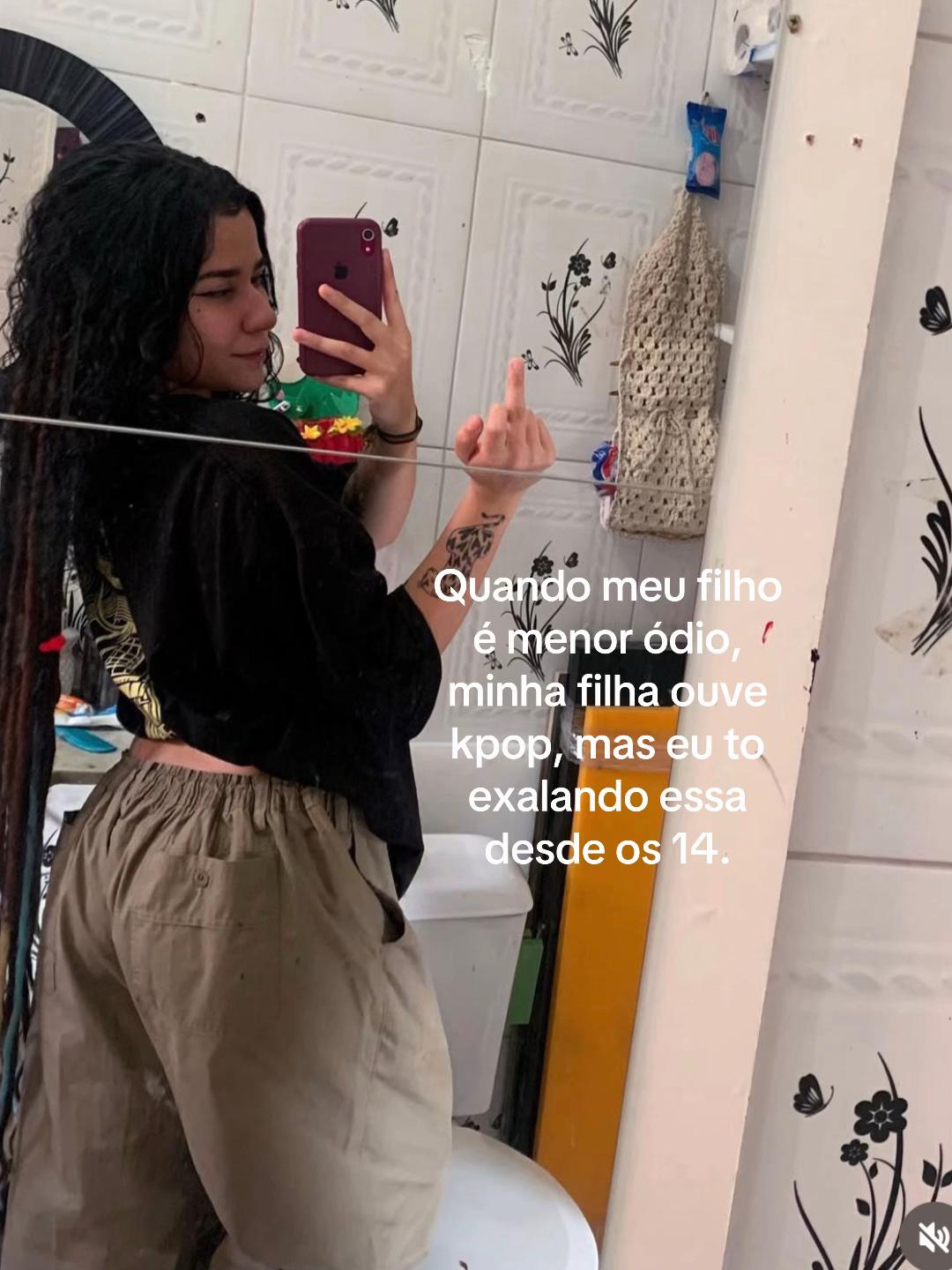 @Larissa Collins 🐈⬛