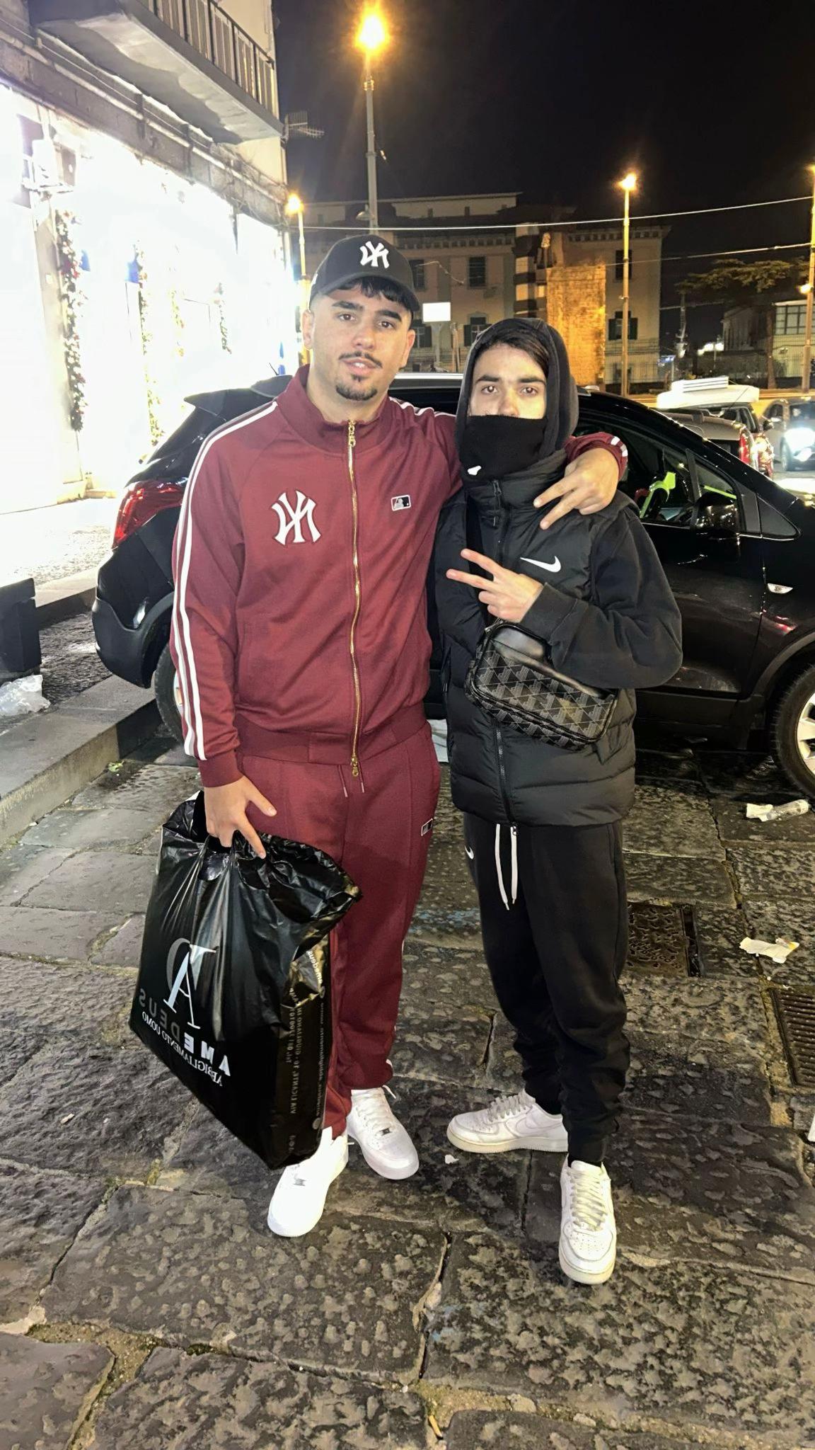 @AMEDEUS ABBIGLIAMENTO UOMO