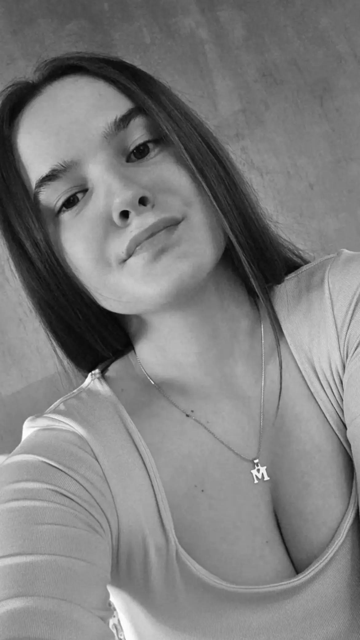 @Emina Kahriman