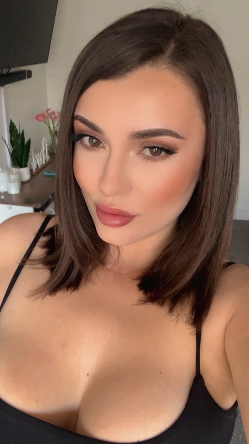 @Valentina