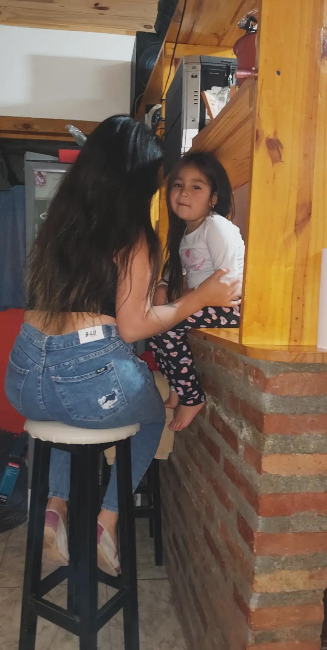 @Camila González