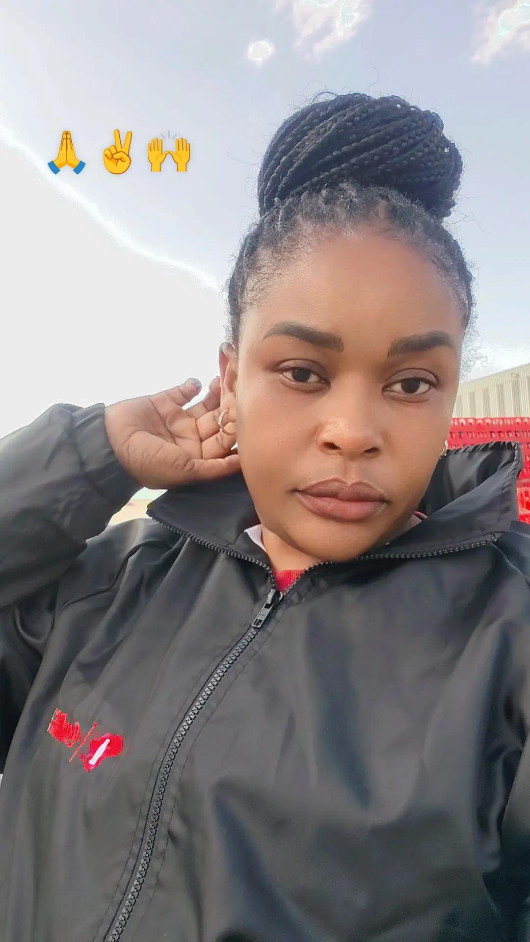 @Kgadi🌸🇿🇦