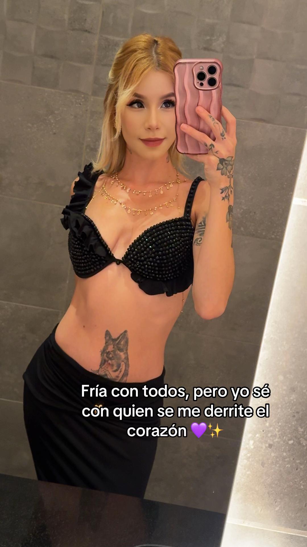 @Daniela🧸