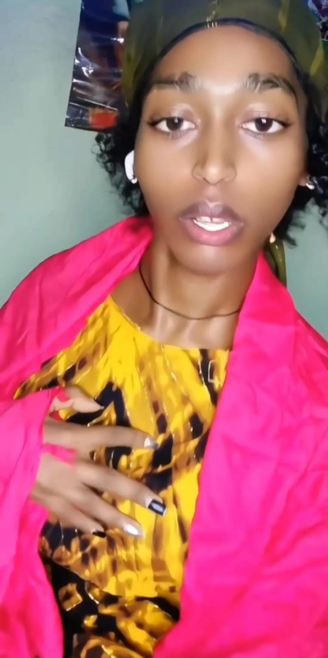 @ሄለን Eምso