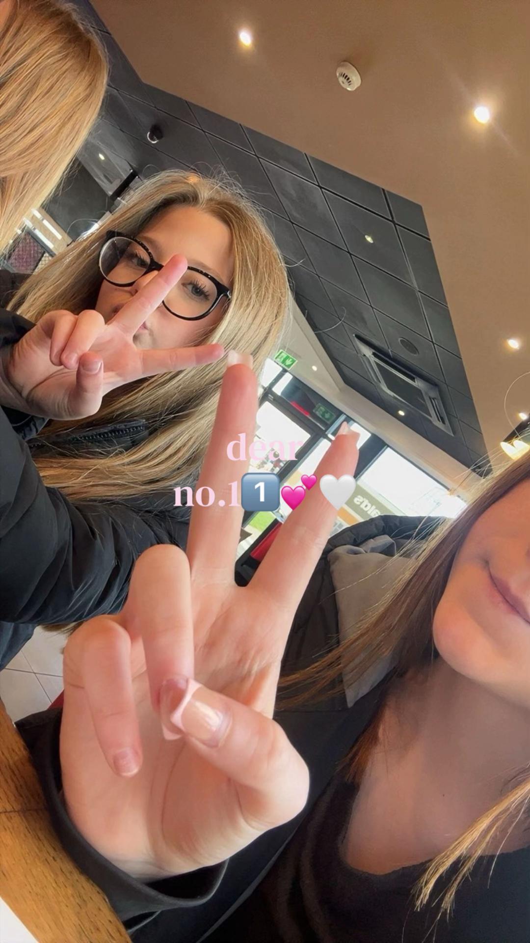 @𝐦𝐢𝐚~𝐫𝐨𝐬𝐞✨