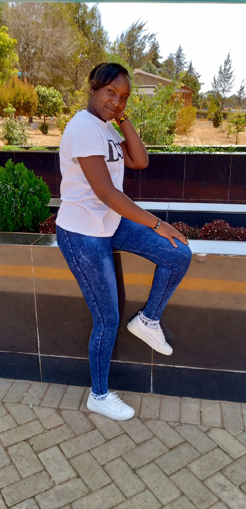 @kui- dimplezkenya
