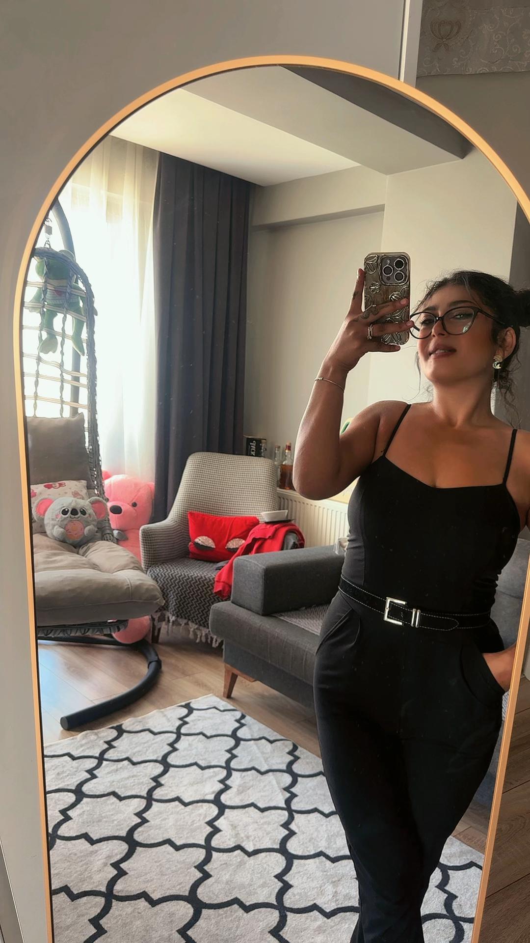 @Damla Akdeniz