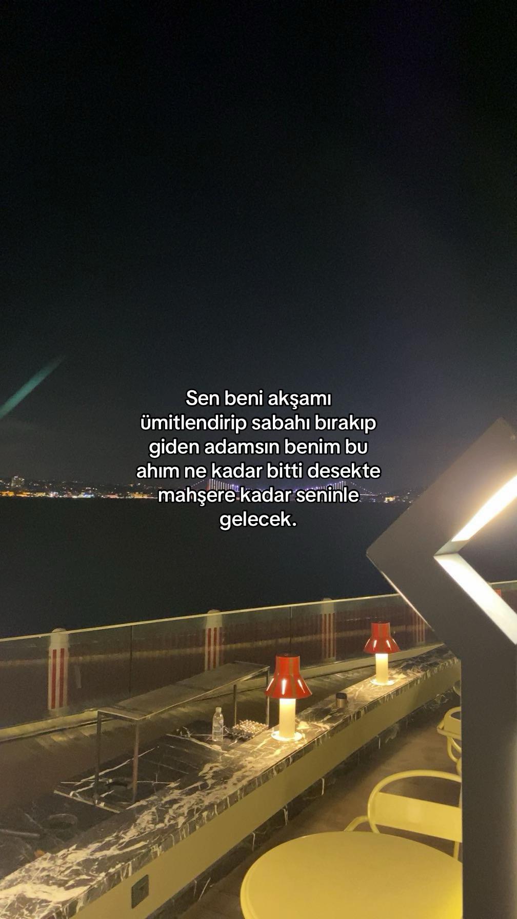 @𝒩
