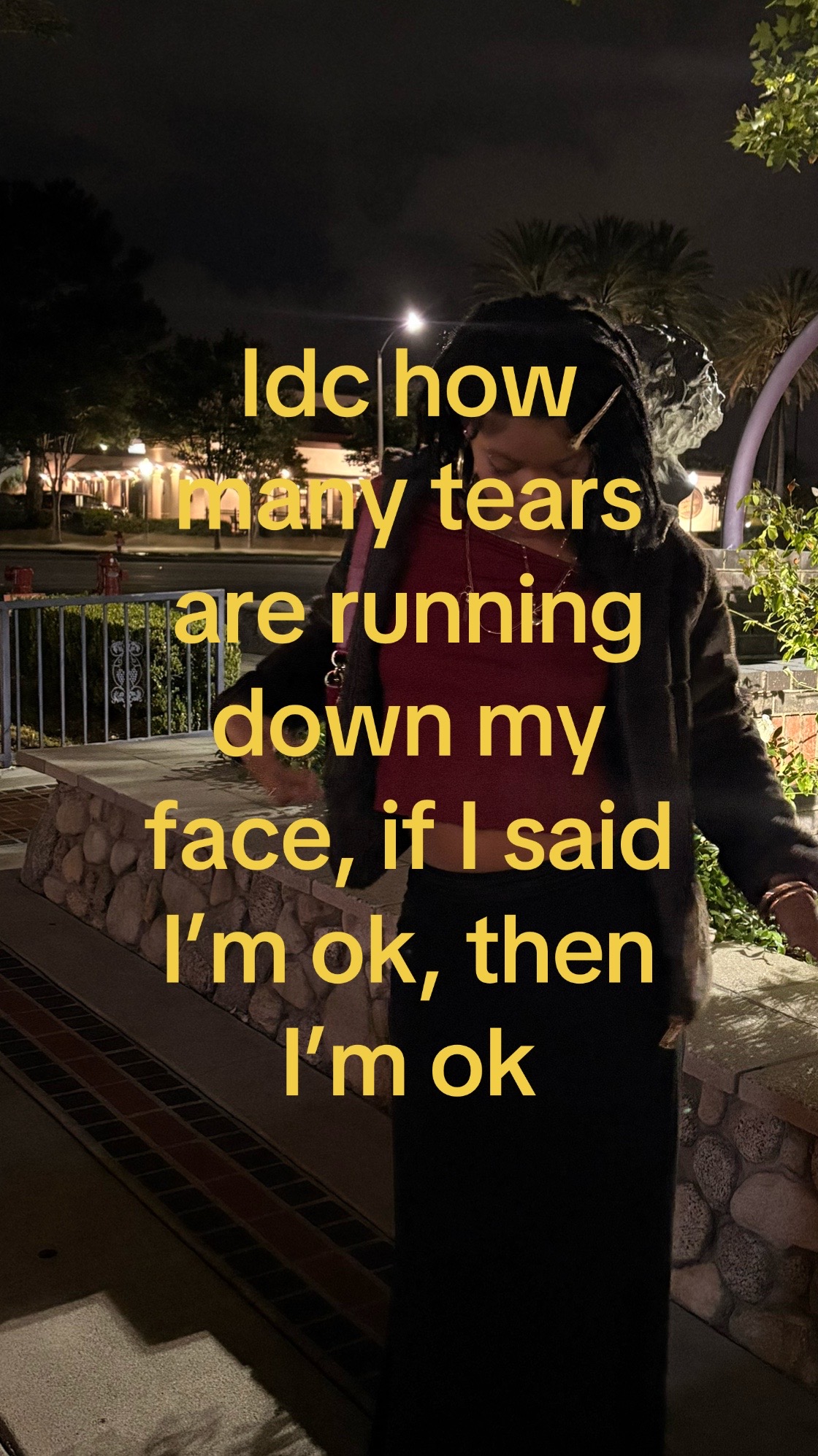 @𝓣ꨄ︎
