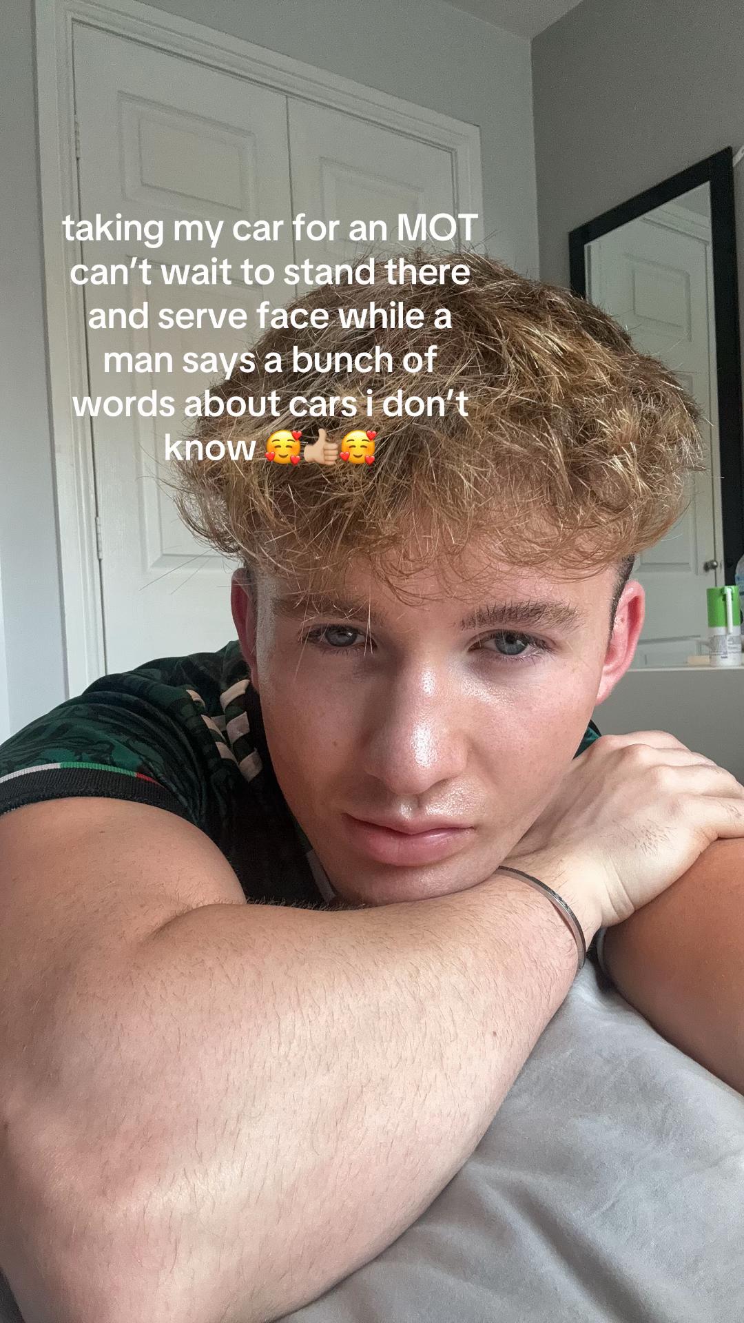 @itzisaacjames