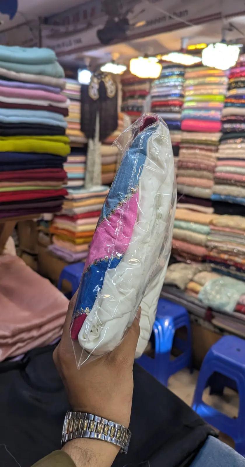 @𝘼𝙩𝙞_𝘾𝙤𝙡𝙡𝙚𝙘𝙩𝙞𝙤𝙣🛍️