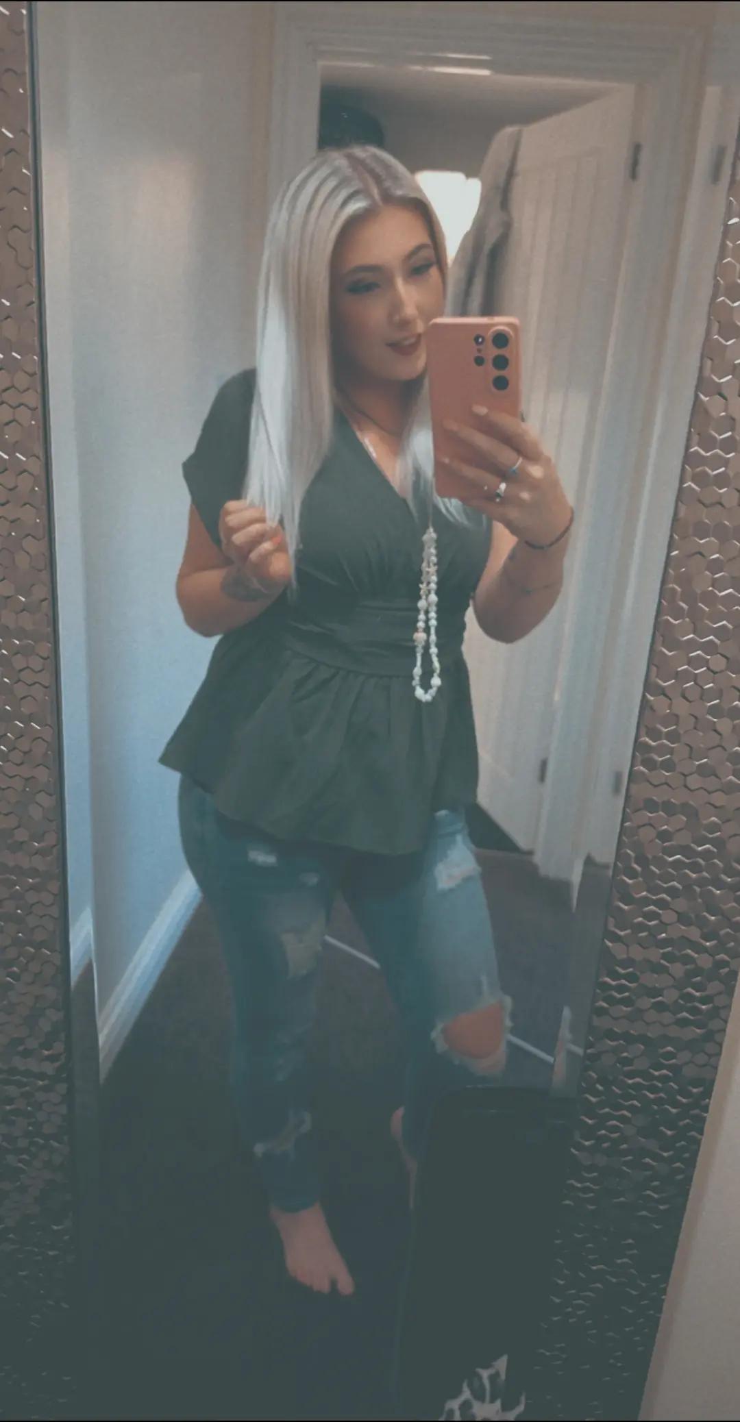@🩶🩷 Lozza 🩷🩶