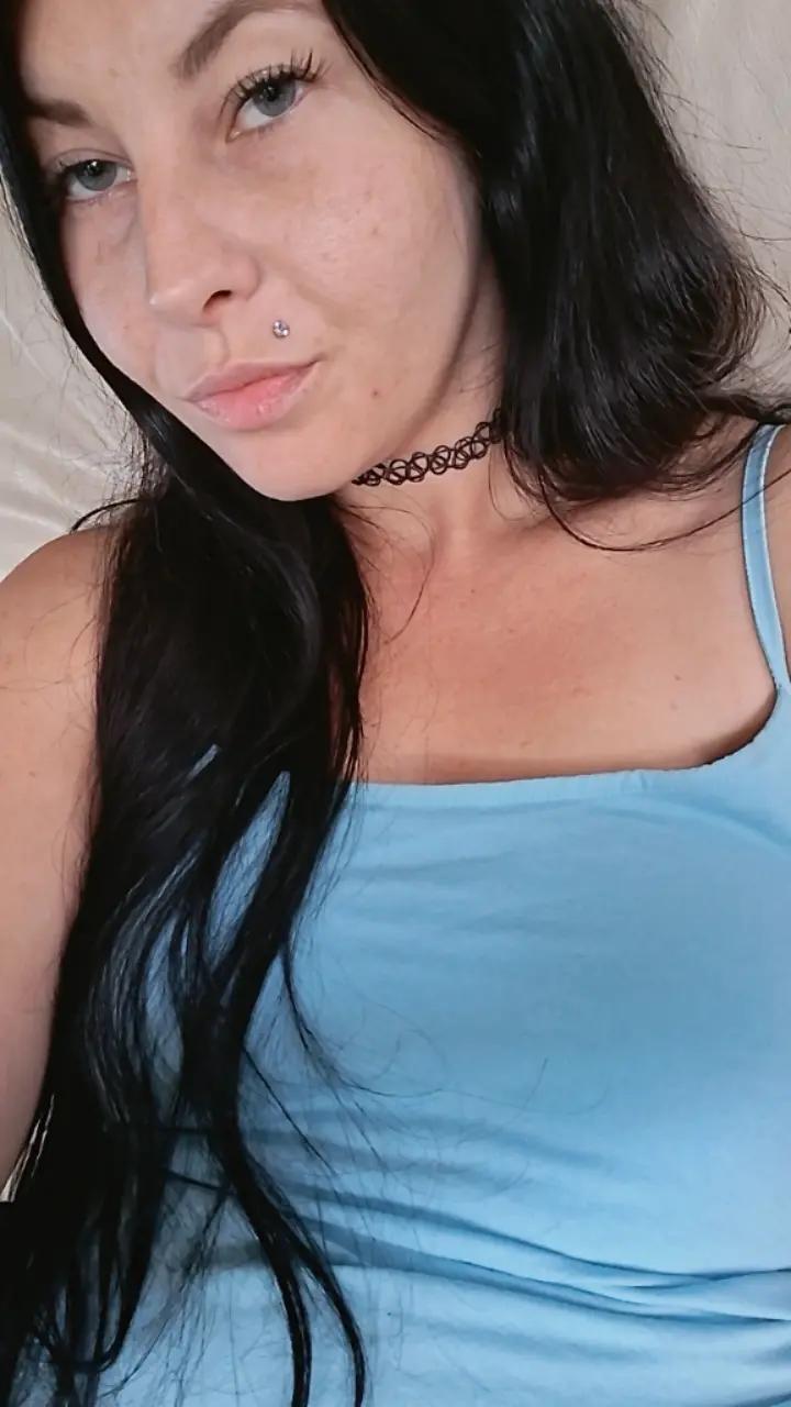 @Leelee23