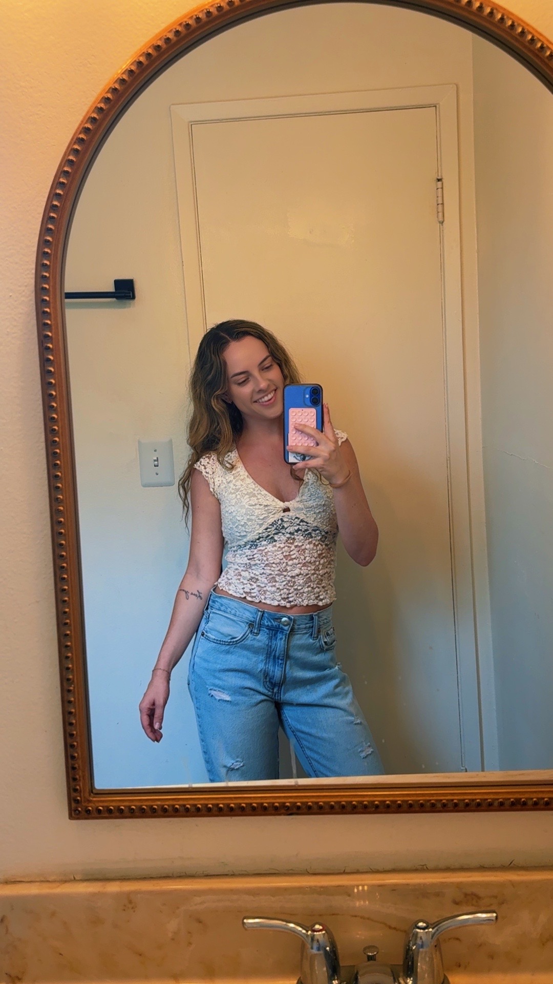 @Ash🍒
