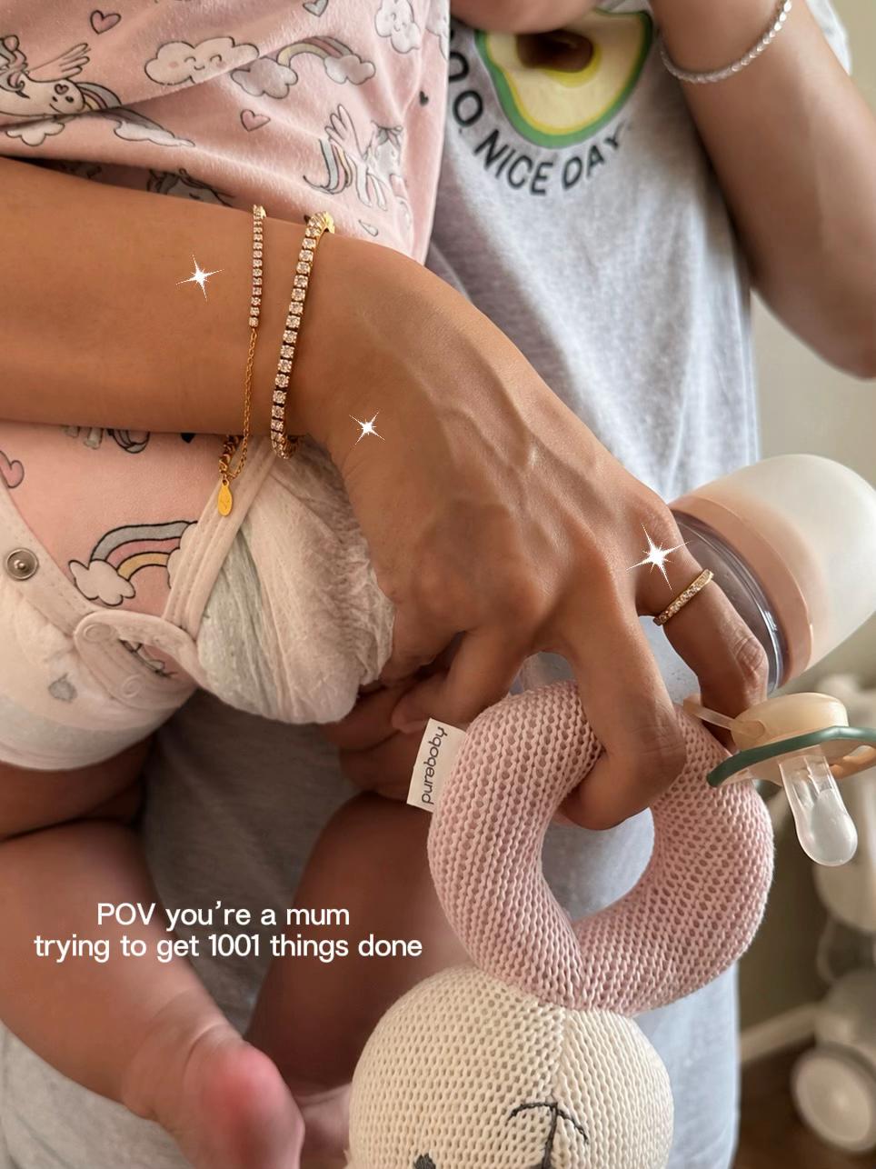 @MYELLA