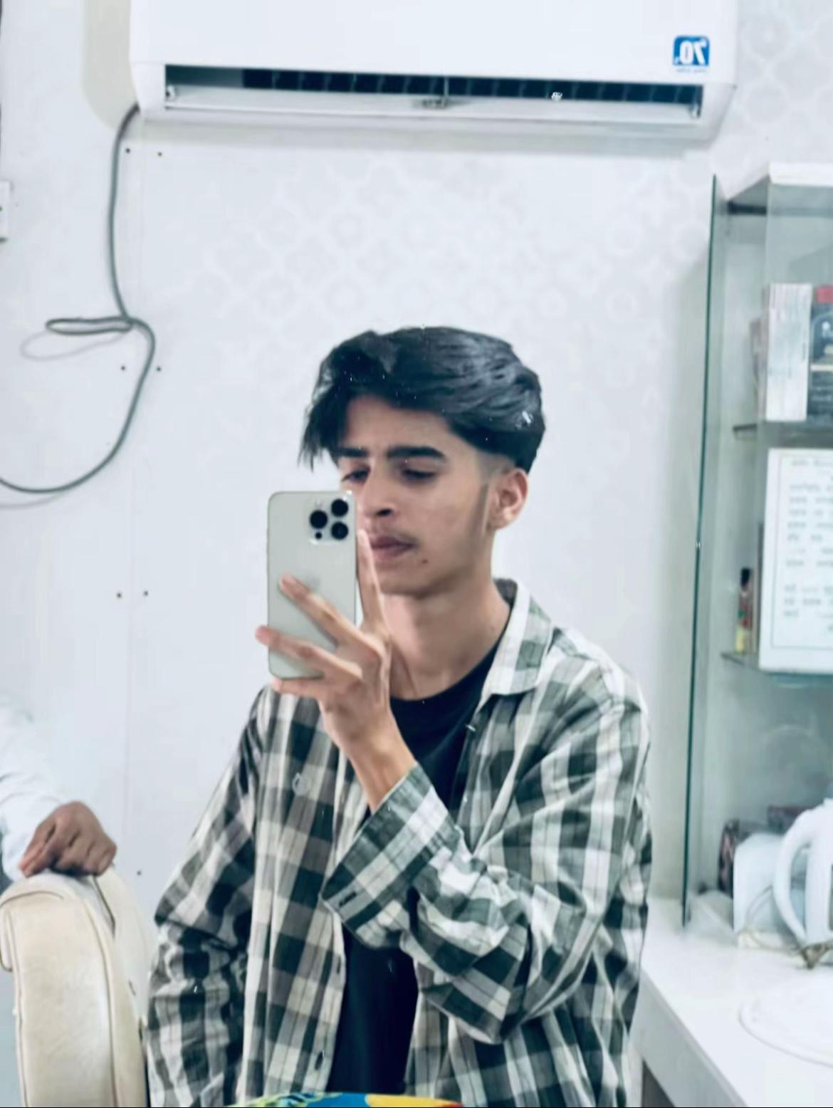 @J~Sayma~
