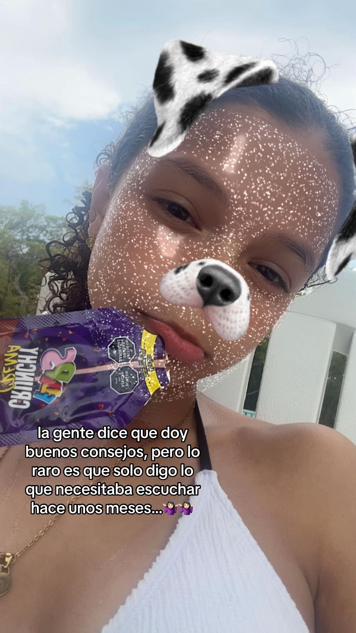 @🦦