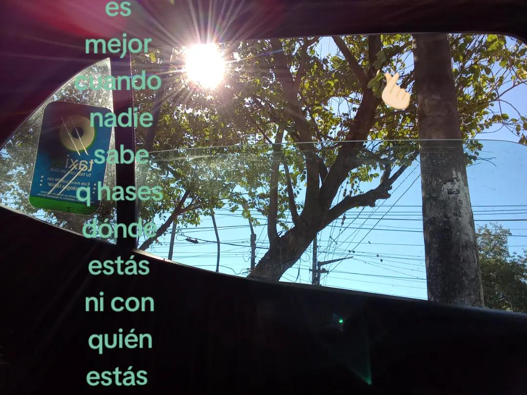 @☀️★~lola~★☀️