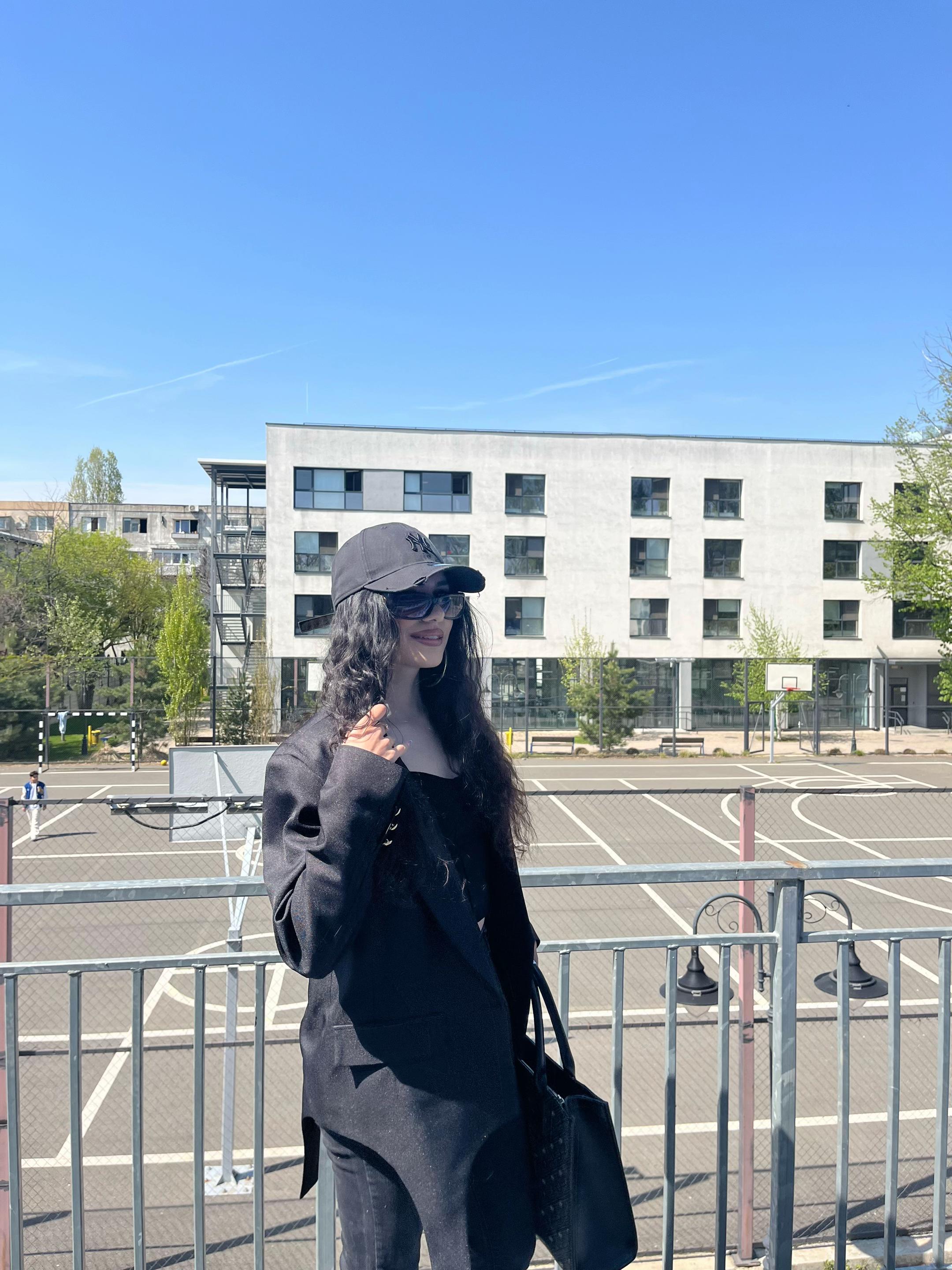 @Gina Tudorache