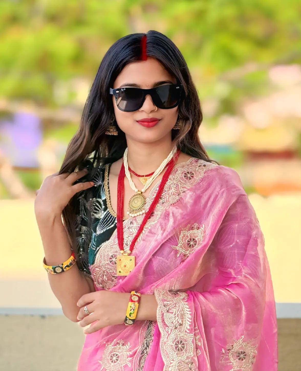 @❣️dipika kapar❣️