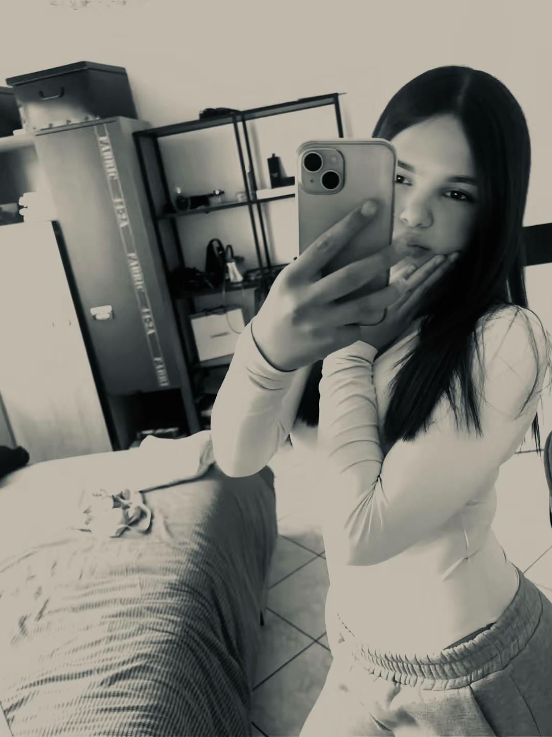 @niki