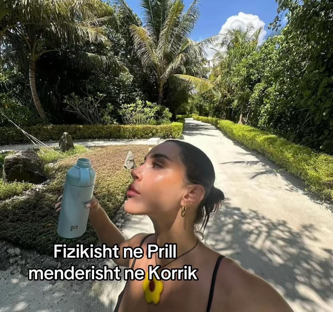 @⃟