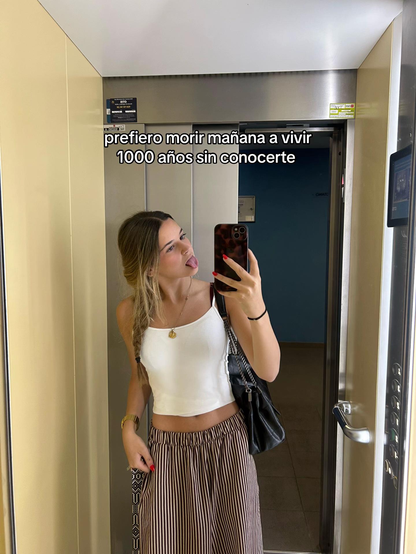 @isadeluquee