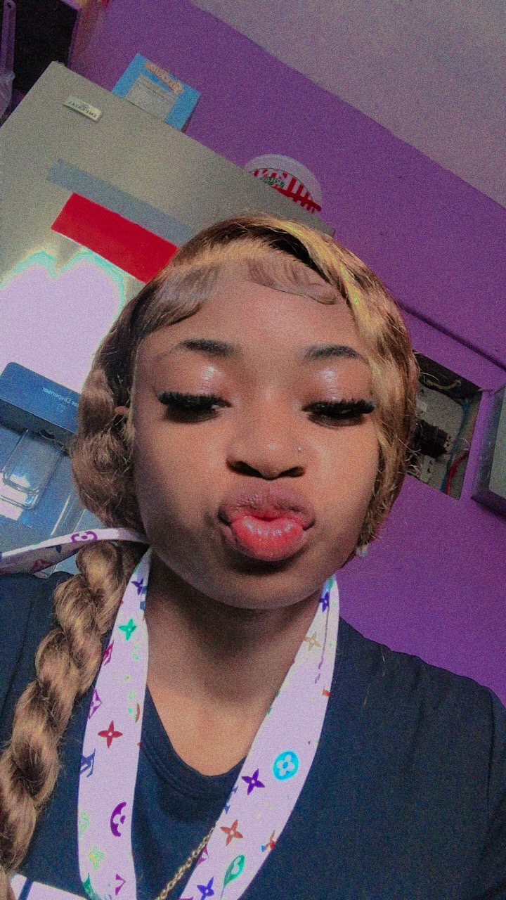 @Slim_tish🦋🥀